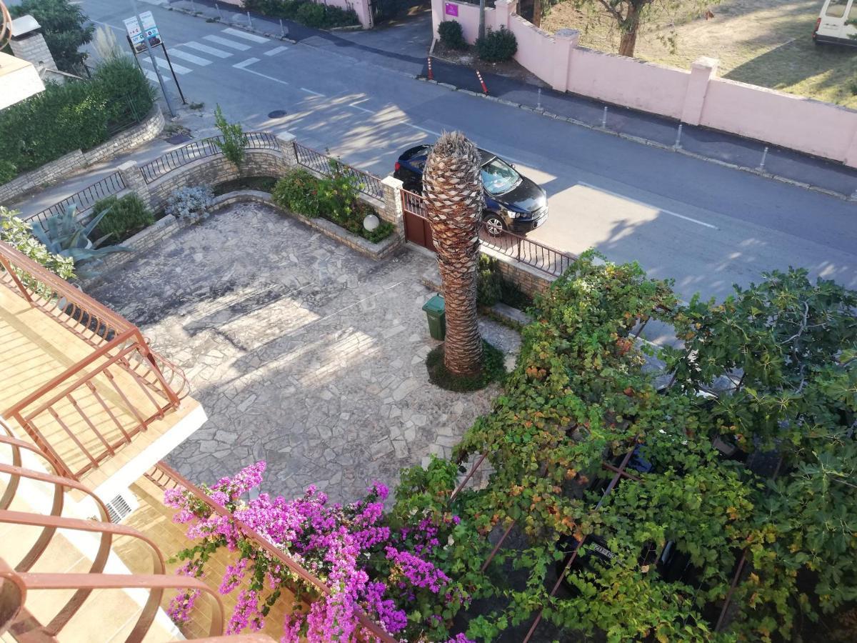Danyja Apartments 圣菲利普雅科夫 外观 照片